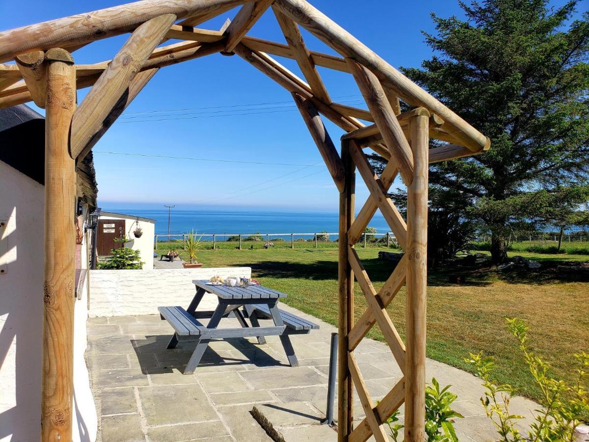 Byre Cottages&Lakeside caravan Cardigan Eksteriør bilde