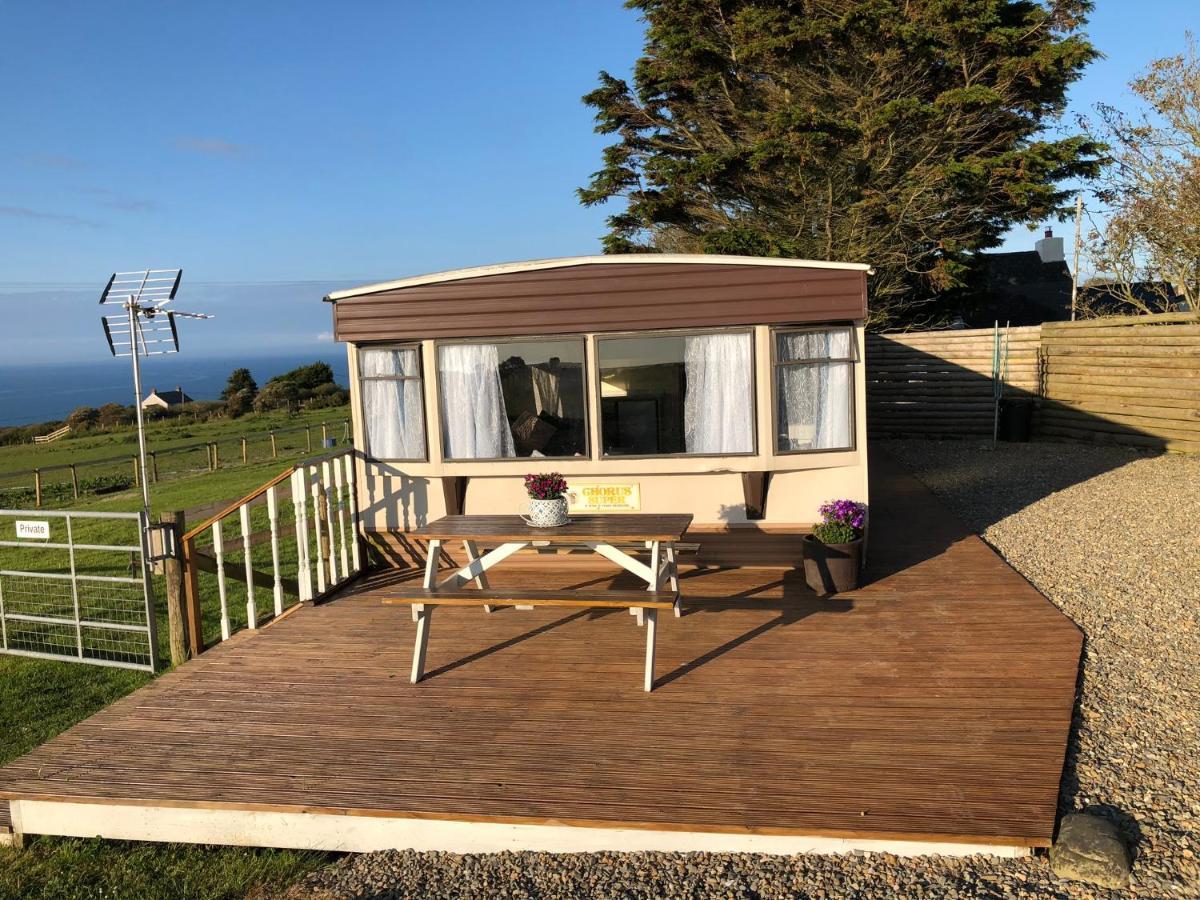 Byre Cottages&Lakeside caravan Cardigan Eksteriør bilde