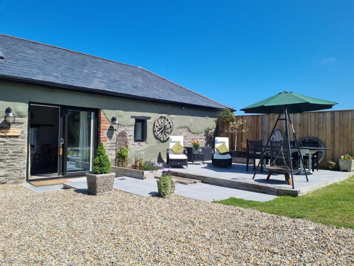 Byre Cottages&Lakeside caravan Cardigan Eksteriør bilde