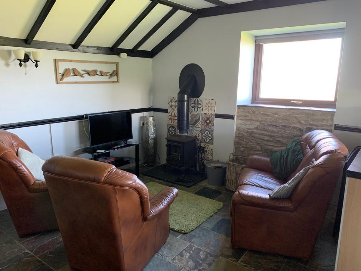 Byre Cottages&Lakeside caravan Cardigan Eksteriør bilde