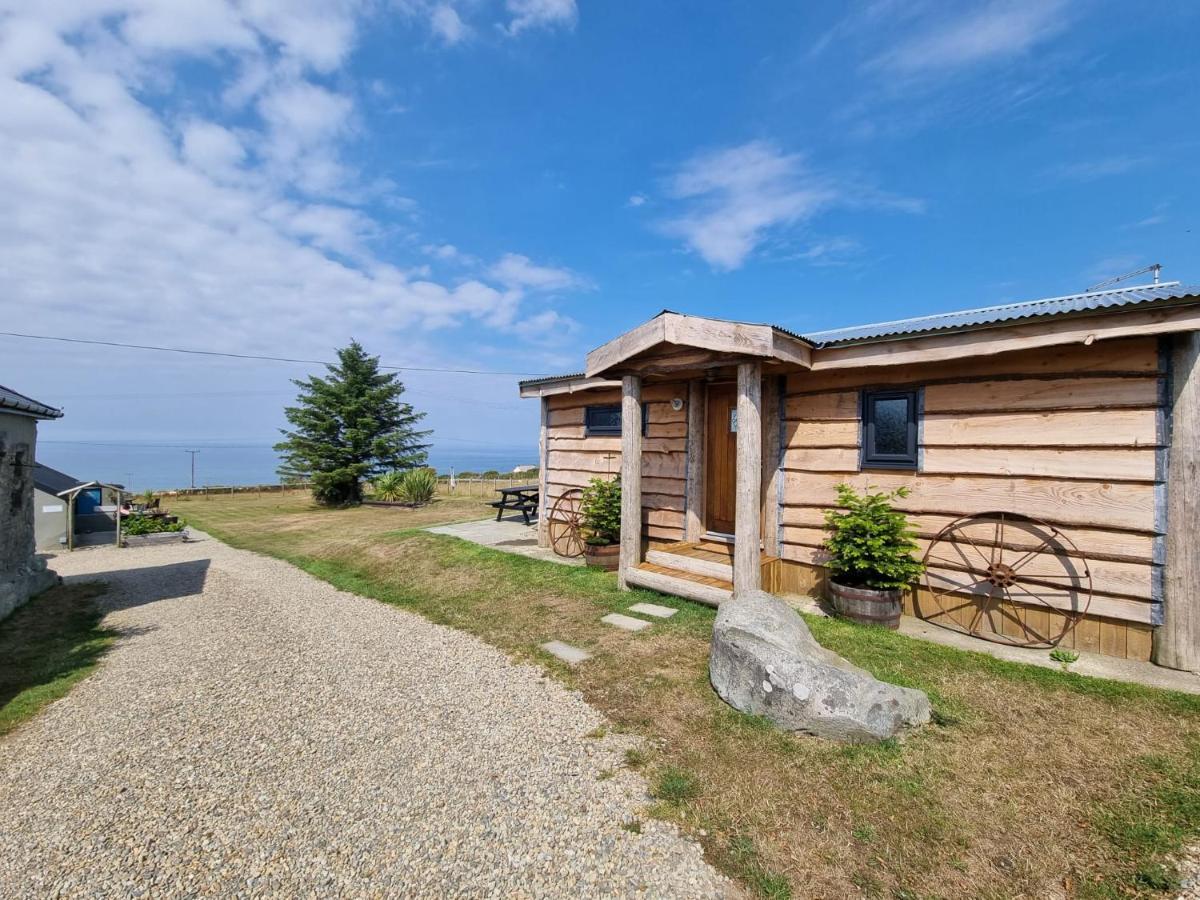 Byre Cottages&Lakeside caravan Cardigan Eksteriør bilde